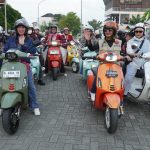 Skuteran Bareng Komunitas Vespa, Mba Iin Beri Apresiasi