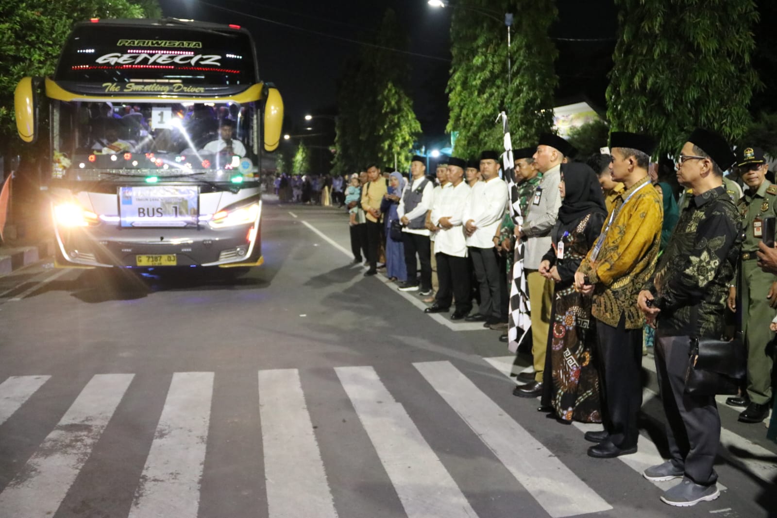 Walkot Berangkatkan Jamaah Calon Haji Kota Tegal