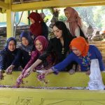 Peringati Hari Kartini, Mba Iin Ziarah ke Makam RA Kardinah