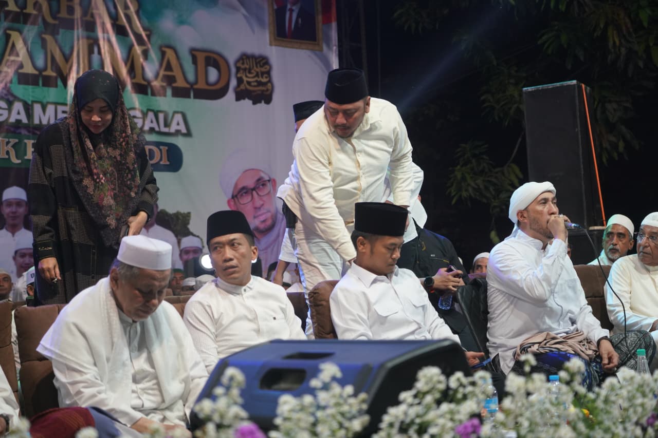 Wali Kota Tegal Hadiri Peringatan Maulid Nabi di Pendopo Ki Djagga Menggala
